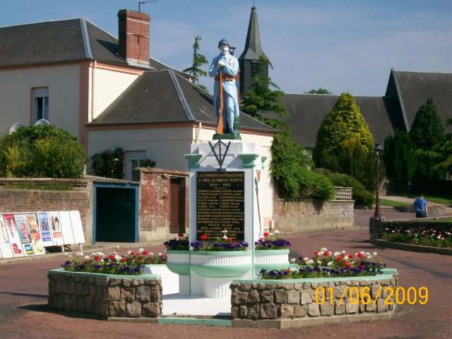 Destination Le Treport Mers Friaucourt Monument Aux Morts Village