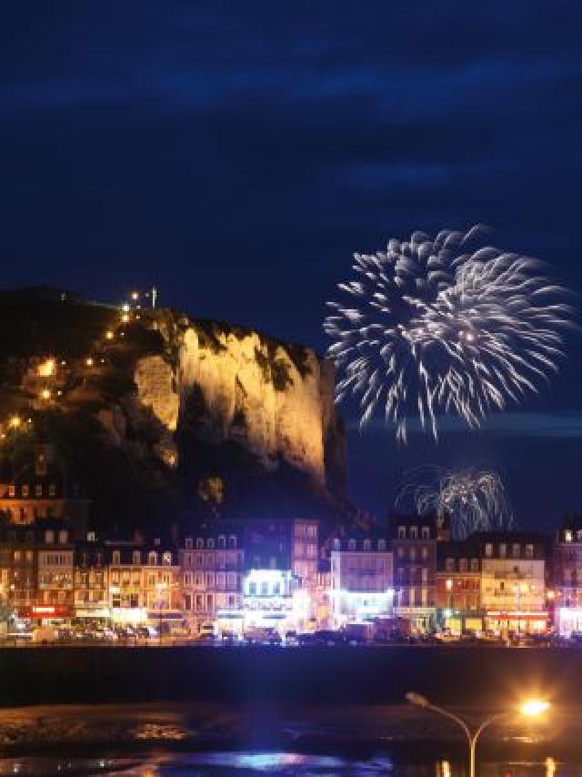 Le Tréport Feu D'artifice G Targat Web