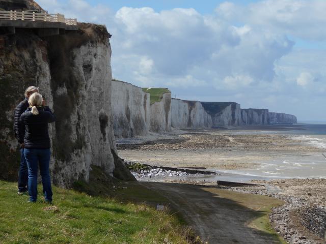 Observer les falaises d'Ault