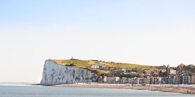 vue de la falaise et de la ville de Mers-les-Bains